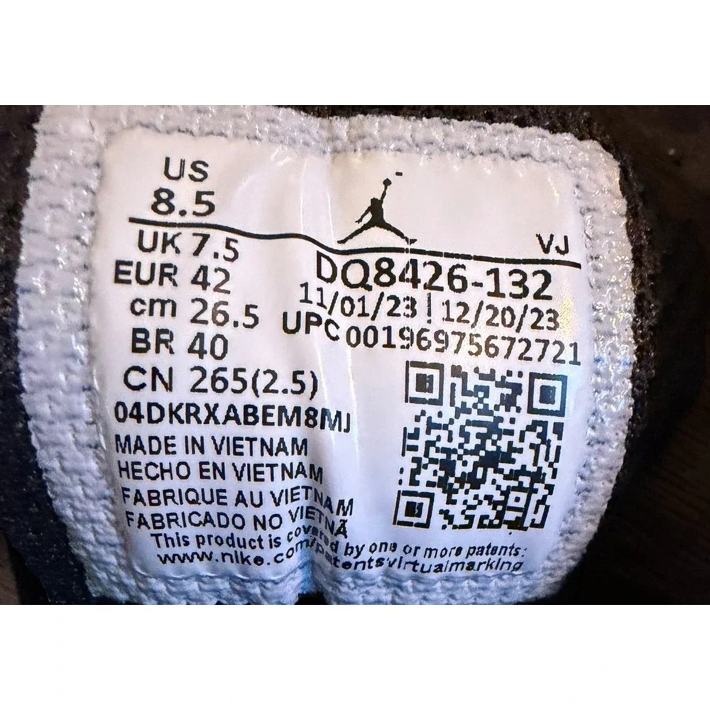 Nike Air Jordan 1 Mid Reverse Panda Mens 8.5 White Black DQ8426-132 Leather